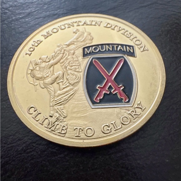 10th Mountain Division Commemorative Coin - Picture 3 of 5